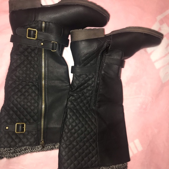 Black wide calf tall boots - Picture 3 of 3